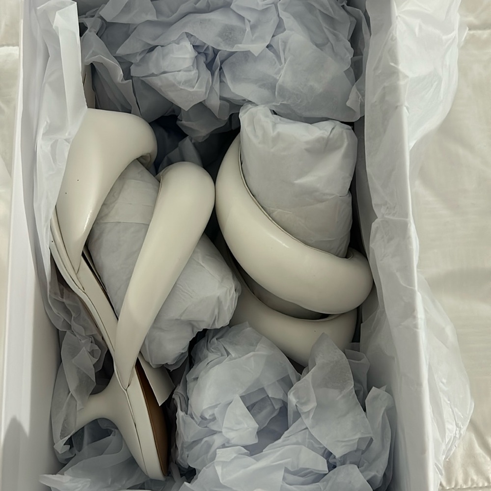JW PEI heels